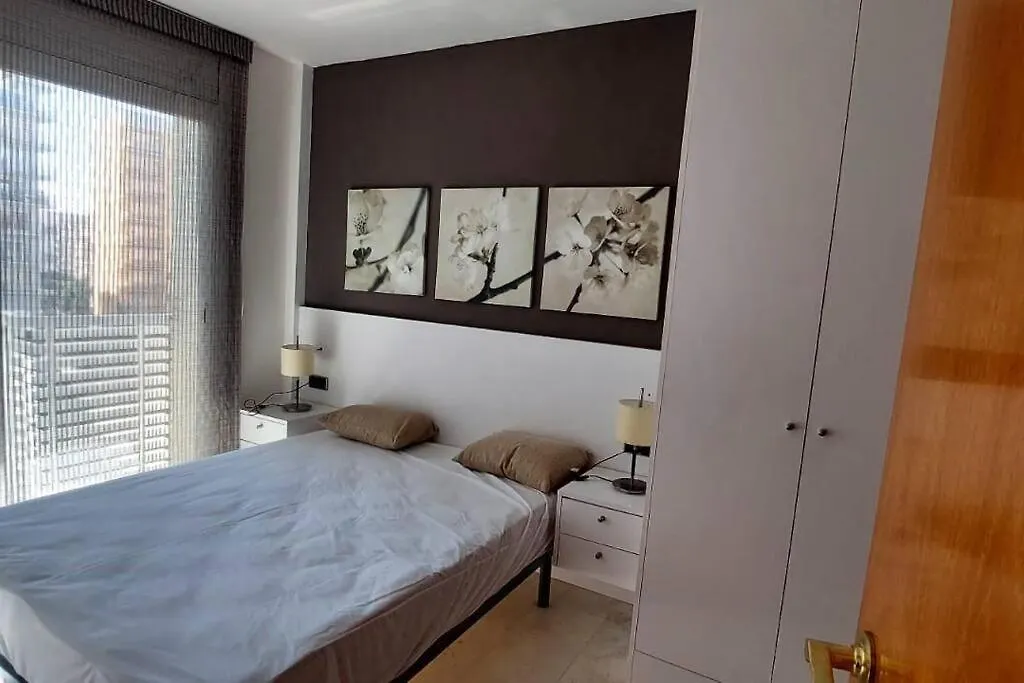 Bravaholidays-295-Central Park Blanes 0*,